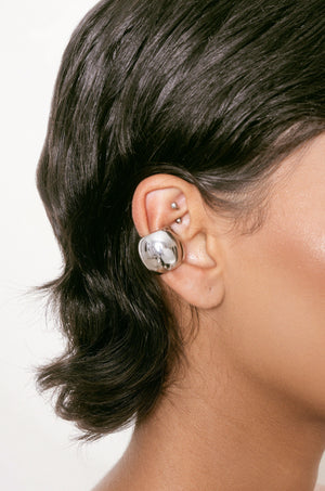 Chunky Metal Ear Cuff - Ettika