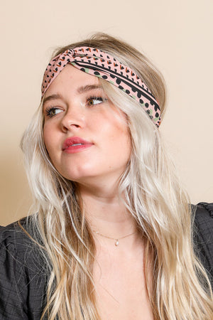 Mod Pattern Twist Headband - Bohemian, Chic, Versatile 🌀