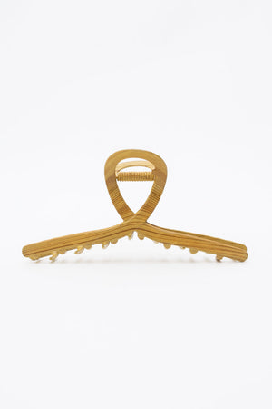 Twisted fun wood grain metal hair claw clip, durable and stylish.