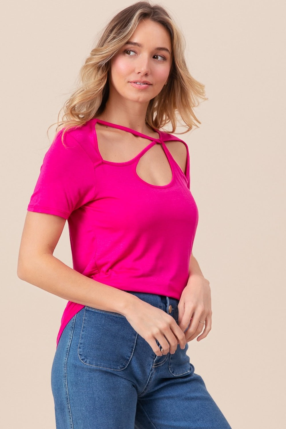 Cutout Neck Short Sleeve T-Shirt - Fuchsia