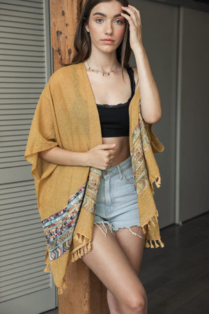 Embroidered Geometric Kimono Kimono Leto Collection 