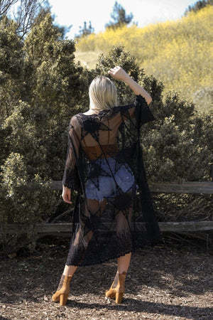 Embroidered Geometric Mesh Kimono Kimono Leto Collection 