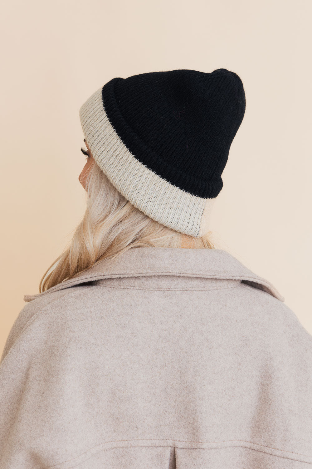 Essential Harmony Two-Tone Knit Cap Beanies Black