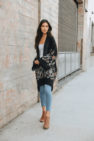 Flower Child Long Kimono Cardigan Kimono Leto Collection Black 