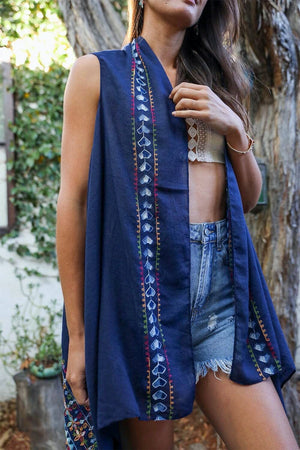 Geometric Embroidered Sleeveless Kimono Kimono Leto Collection 