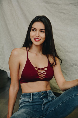 Seamless Lace Up Racerback Bralette XS/S / Burgundy